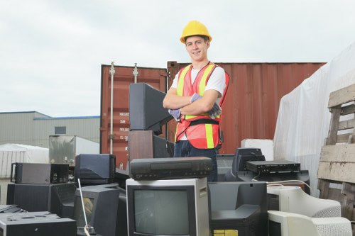 Eco-friendly disposal methods during home clearance